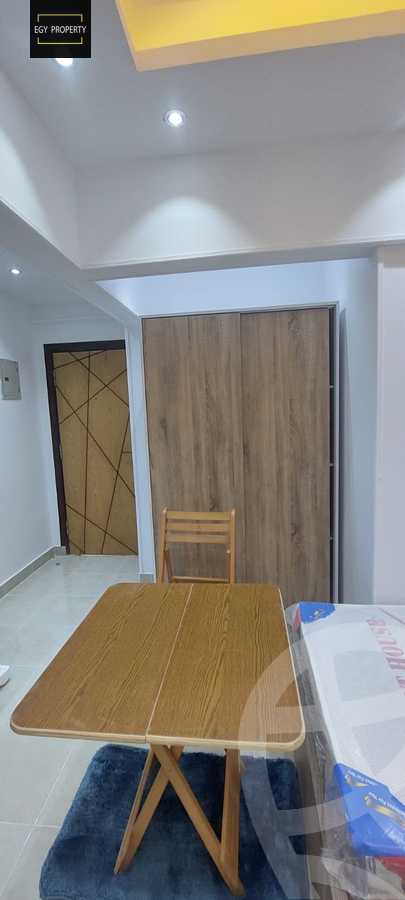 https://aqarmap.com.eg/ar/listing/5326182-for-rent-cairo-6th-of-october-el-ahyaa-neighborhood-1st-eighth-neighborhood