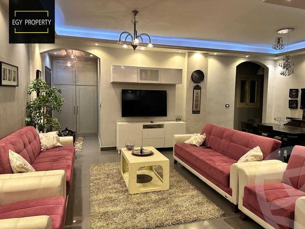https://aqarmap.com.eg/en/listing/5328755-for-sale-cairo-el-sheikh-zayed-city-compounds-el-khamayel