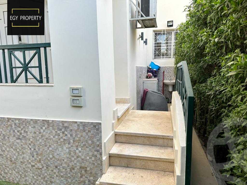 https://aqarmap.com.eg/en/listing/5328755-for-sale-cairo-el-sheikh-zayed-city-compounds-el-khamayel
