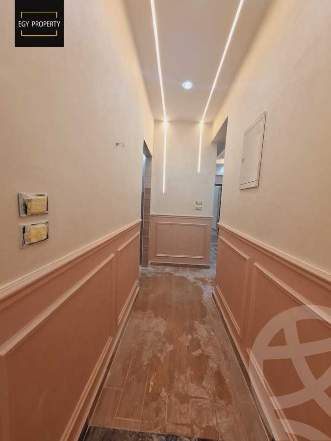 https://aqarmap.com.eg/en/listing/5328929-for-sale-cairo-6th-of-october-el-ahyaa-neighborhood-2nd-divided-from-al-kafrawei-st