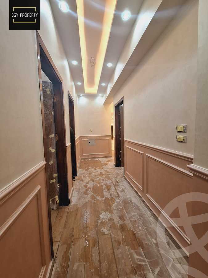 https://aqarmap.com.eg/en/listing/5328929-for-sale-cairo-6th-of-october-el-ahyaa-neighborhood-2nd-divided-from-al-kafrawei-st