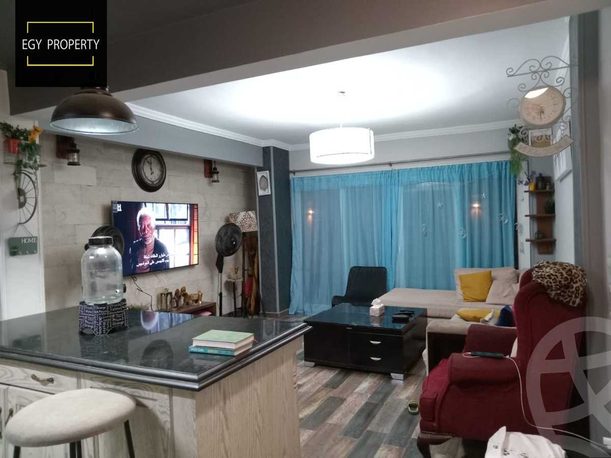 https://aqarmap.com.eg/ar/listing/5385997-for-sale-cairo-6th-of-october-el-ahyaa-neighborhood-4th-school-st