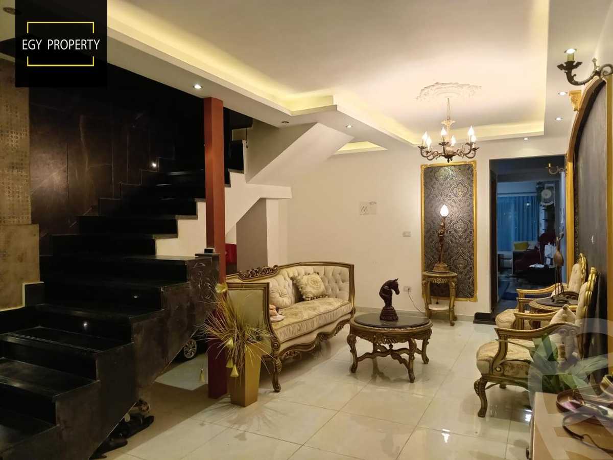https://aqarmap.com.eg/ar/listing/5385997-for-sale-cairo-6th-of-october-el-ahyaa-neighborhood-4th-school-st