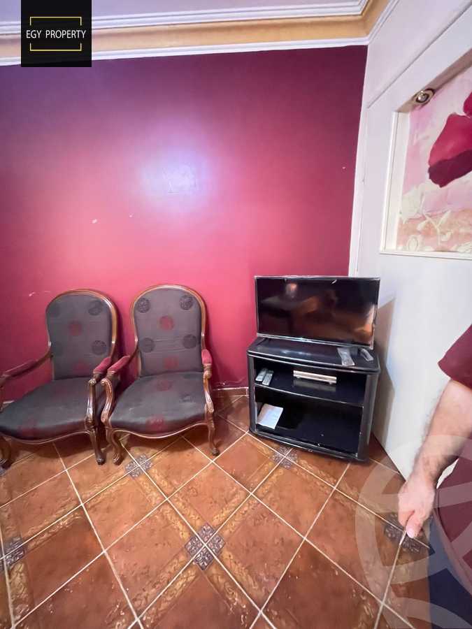 https://aqarmap.com.eg/en/listing/5388649-for-rent-cairo-6th-of-october-el-ahyaa-neighborhood-2nd-divided-from-al-kafrawei-st