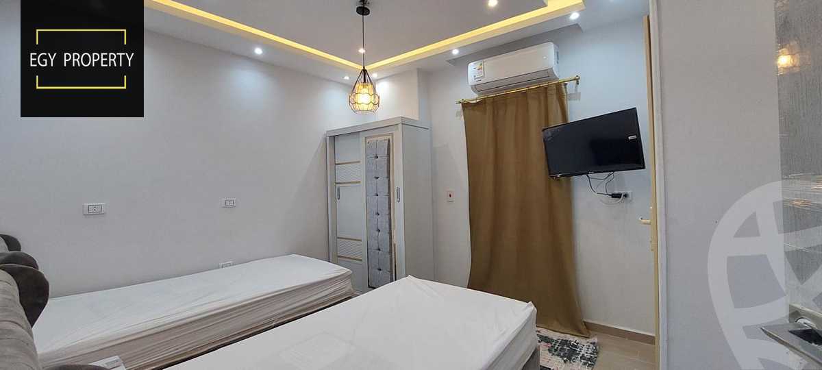 https://aqarmap.com.eg/en/listing/5405159-for-sale-cairo-6th-of-october-el-ahyaa-neighborhood-1st-eighth-neighborhood