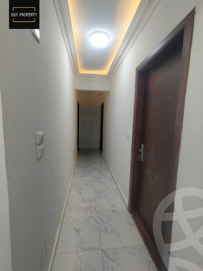 https://aqarmap.com.eg/ar/listing/5405312-for-sale-cairo-6th-of-october-el-ahyaa-neighborhood-1st-eighth-neighborhood