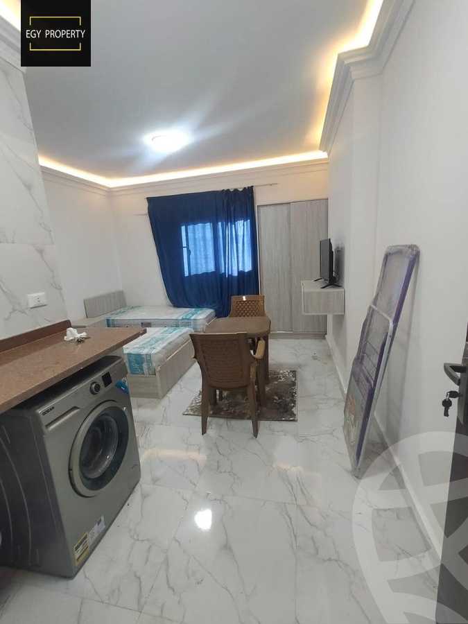 https://aqarmap.com.eg/ar/listing/5405312-for-sale-cairo-6th-of-october-el-ahyaa-neighborhood-1st-eighth-neighborhood