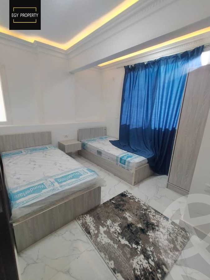 https://aqarmap.com.eg/ar/listing/5405312-for-sale-cairo-6th-of-october-el-ahyaa-neighborhood-1st-eighth-neighborhood