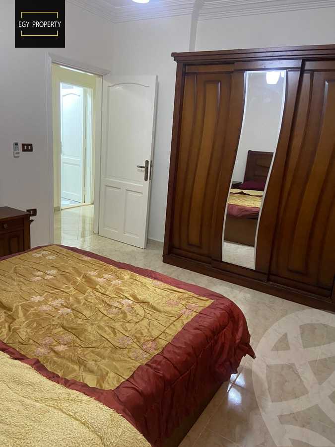https://aqarmap.com.eg/ar/listing/5405394-for-rent-cairo-6th-of-october-el-ahyaa-neighborhood-1st-eighth-neighborhood