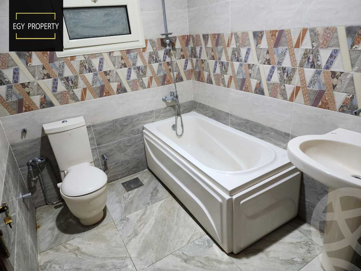 https://aqarmap.com.eg/ar/listing/5405451-for-sale-cairo-6th-of-october-el-ahyaa-neighborhood-5th-street-2