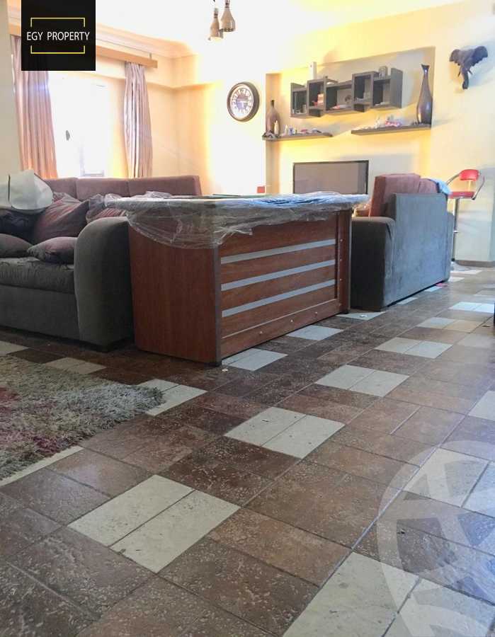 https://aqarmap.com.eg/en/listing/5405484-for-sale-cairo-6th-of-october-el-ahyaa-neighborhood-2nd-divided-from-al-kafrawei-st