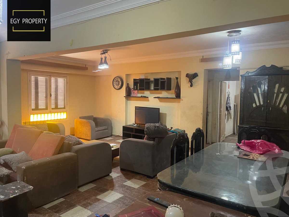 https://aqarmap.com.eg/en/listing/5405484-for-sale-cairo-6th-of-october-el-ahyaa-neighborhood-2nd-divided-from-al-kafrawei-st