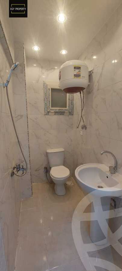 https://aqarmap.com.eg/ar/listing/5412880-for-rent-cairo-6th-of-october-el-ahyaa-neighborhood-1st-eighth-neighborhood