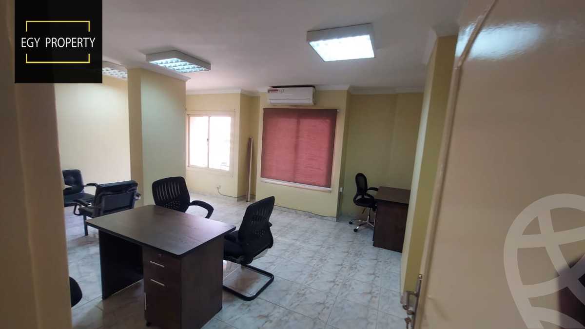 https://aqarmap.com.eg/ar/listing/5413101-for-rent-cairo-6th-of-october-lhsry