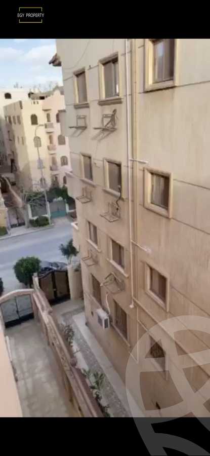 https://aqarmap.com.eg/ar/listing/5413200-for-sale-cairo-6th-of-october-el-ahyaa-neighborhood-5th-street-2