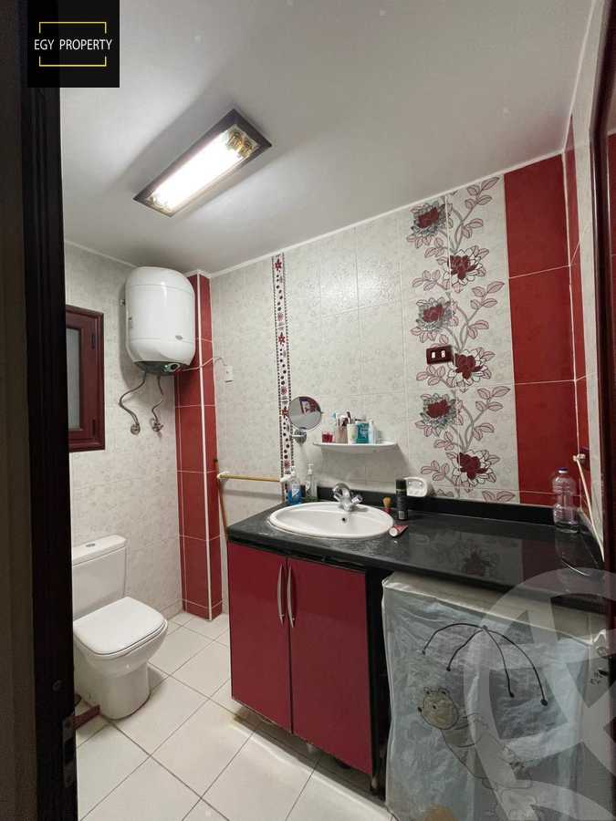 https://aqarmap.com.eg/en/listing/5416358-for-sale-cairo-6th-of-october-el-ahyaa-neighborhood-3rd