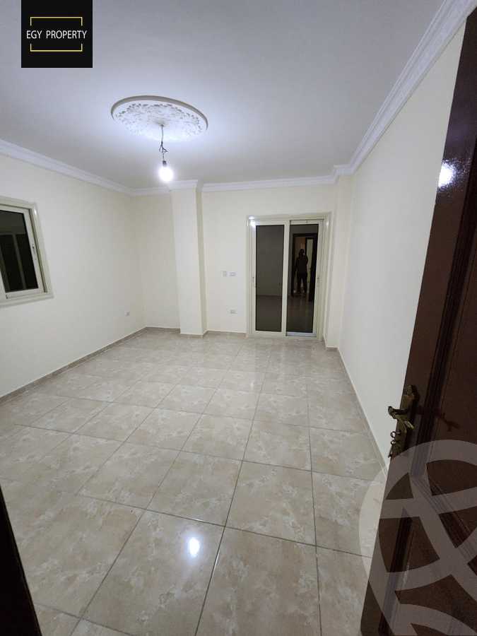 https://aqarmap.com.eg/en/listing/5416816-for-sale-cairo-6th-of-october-el-ahyaa-neighborhood-5th-street-2