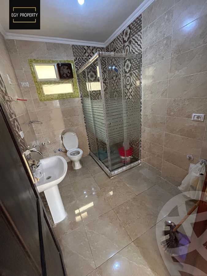 https://aqarmap.com.eg/en/listing/5420518-for-rent-cairo-6th-of-october-compounds-jn-ktwbr
