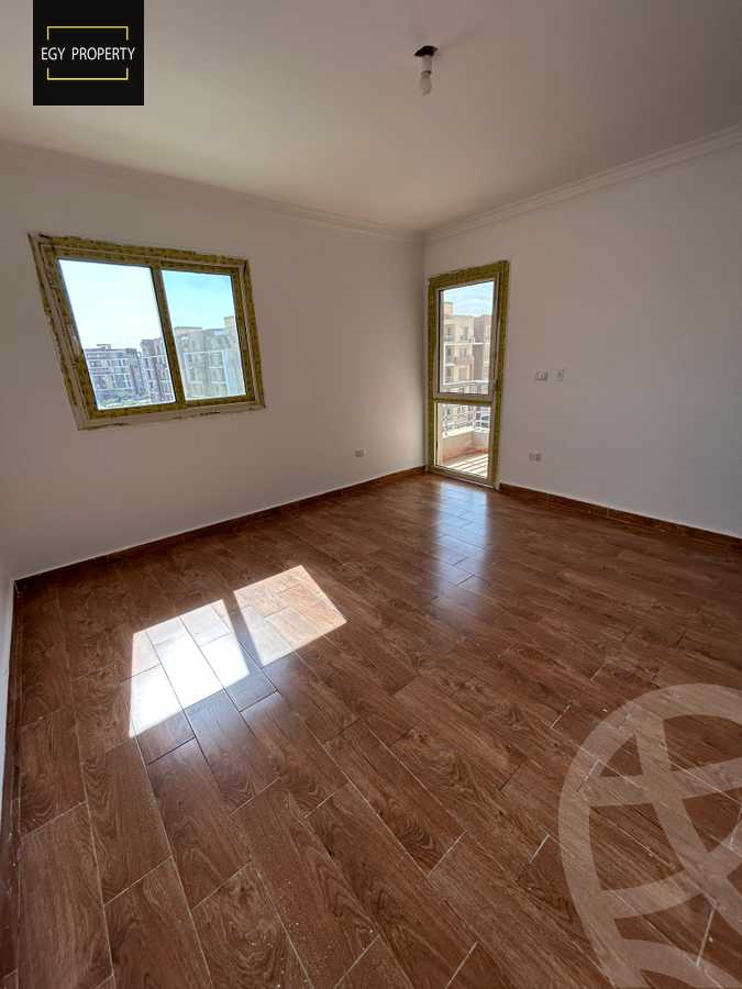 https://aqarmap.com.eg/en/listing/5420518-for-rent-cairo-6th-of-october-compounds-jn-ktwbr