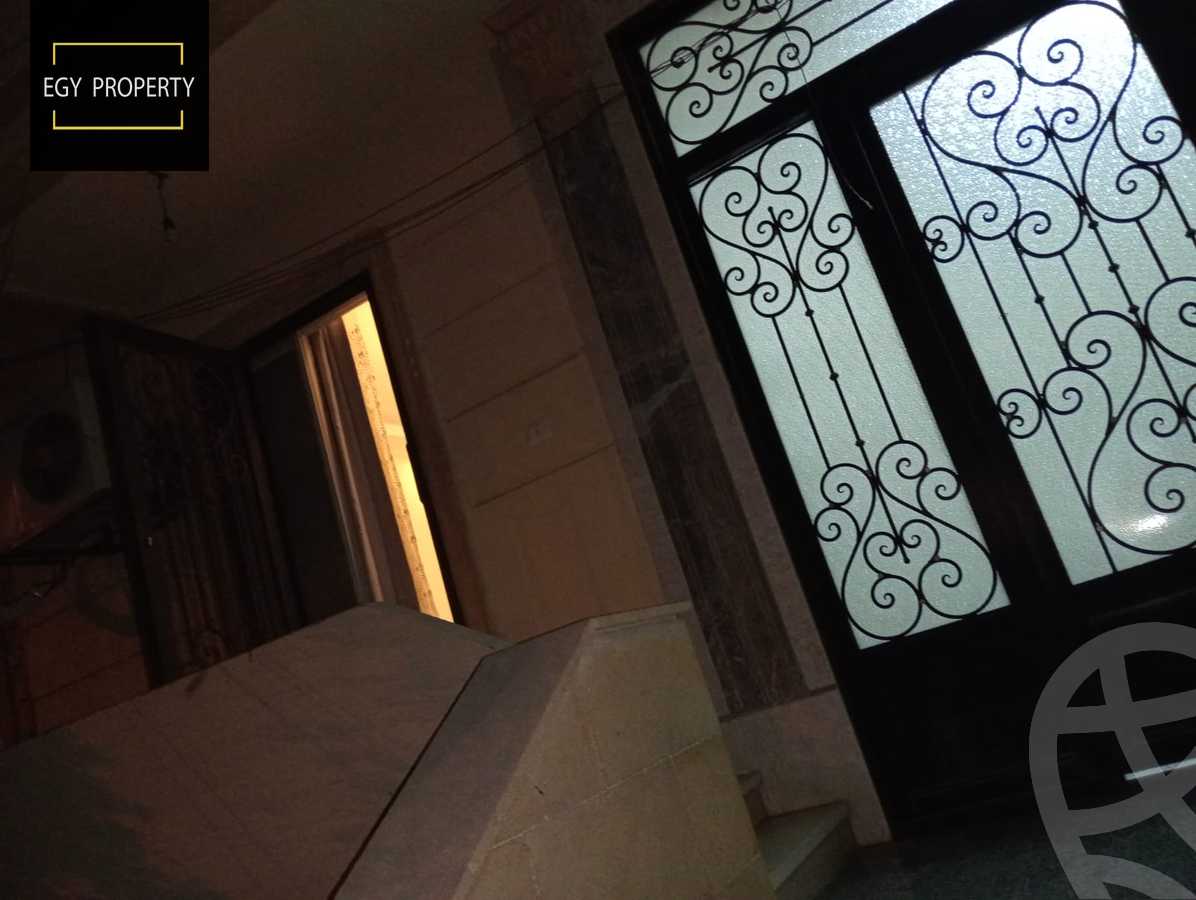 https://aqarmap.com.eg/en/listing/5420534-for-rent-cairo-6th-of-october-el-ahyaa-neighborhood-2nd-divided-from-al-kafrawei-st