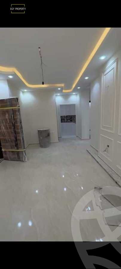 https://aqarmap.com.eg/ar/listing/5436125-for-sale-cairo-6th-of-october-el-ahyaa-neighborhood-5th-street-2