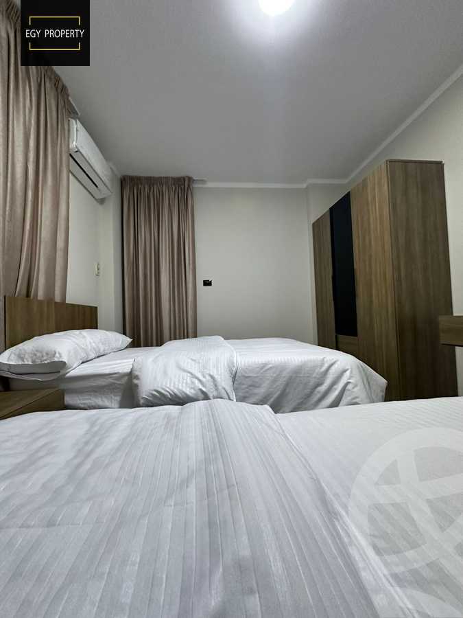 https://aqarmap.com.eg/ar/listing/5438552-for-rent-cairo-6th-of-october-el-ahyaa-neighborhood-1st-al-maahad