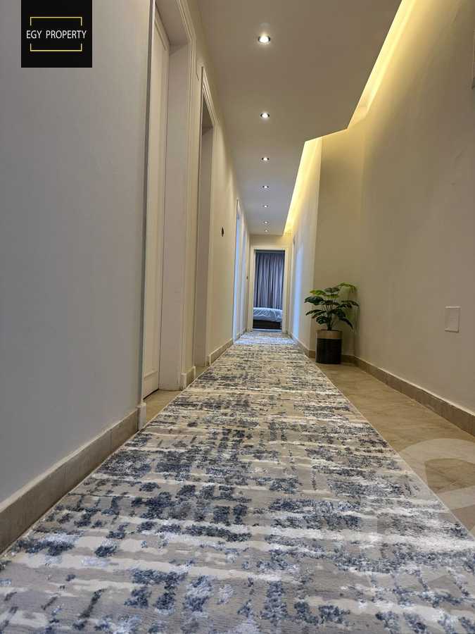 https://aqarmap.com.eg/ar/listing/5438552-for-rent-cairo-6th-of-october-el-ahyaa-neighborhood-1st-al-maahad