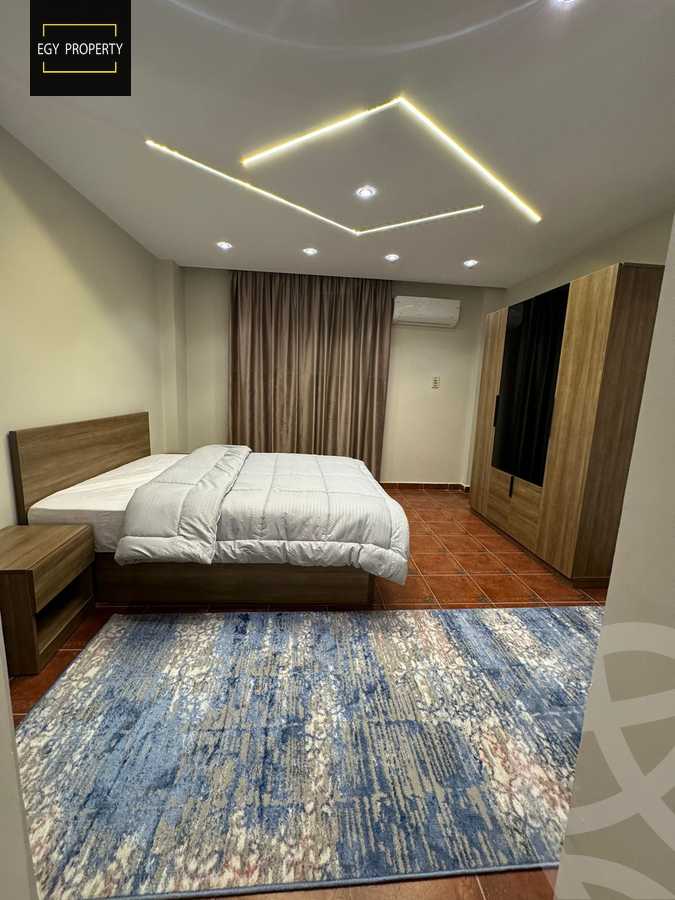 https://aqarmap.com.eg/ar/listing/5438552-for-rent-cairo-6th-of-october-el-ahyaa-neighborhood-1st-al-maahad