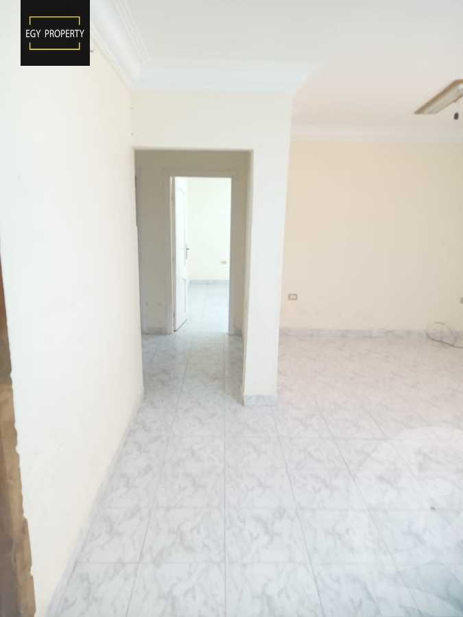 https://aqarmap.com.eg/en/listing/5439118-for-rent-cairo-6th-of-october-el-ahyaa-neighborhood-4th-school-st
