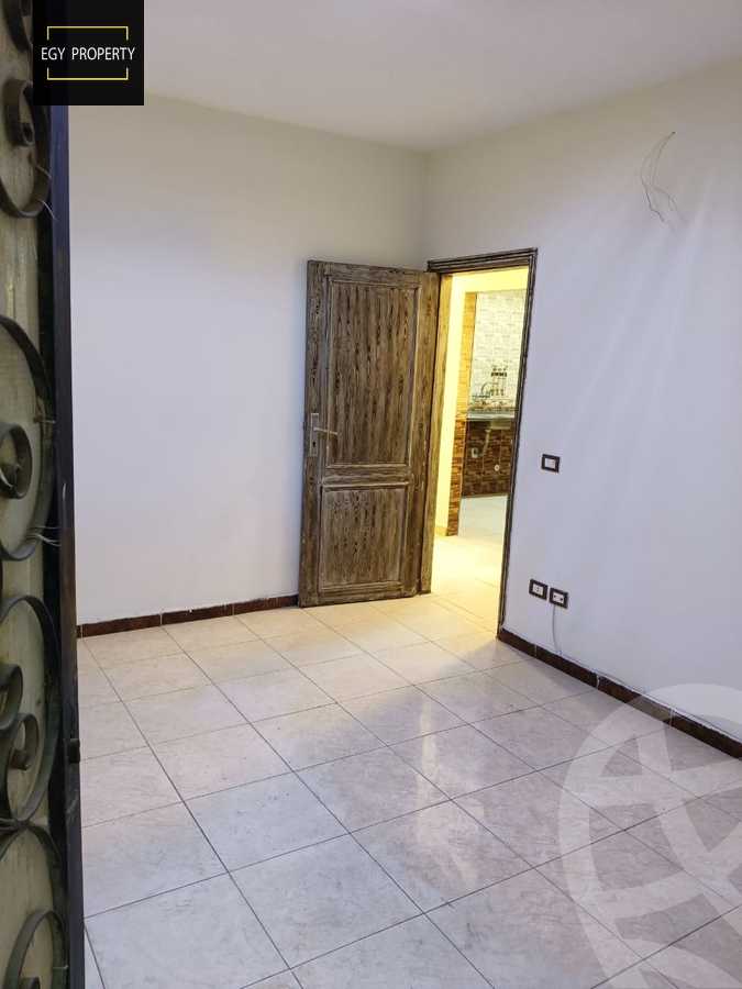 https://aqarmap.com.eg/en/listing/5468341-for-sale-cairo-6th-of-october-el-ahyaa-neighborhood-1st-al-maahad