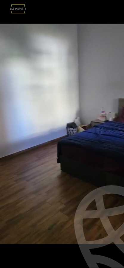 https://aqarmap.com.eg/en/listing/5470904-for-sale-cairo-el-sheikh-zayed-city-compounds-el-khamayel