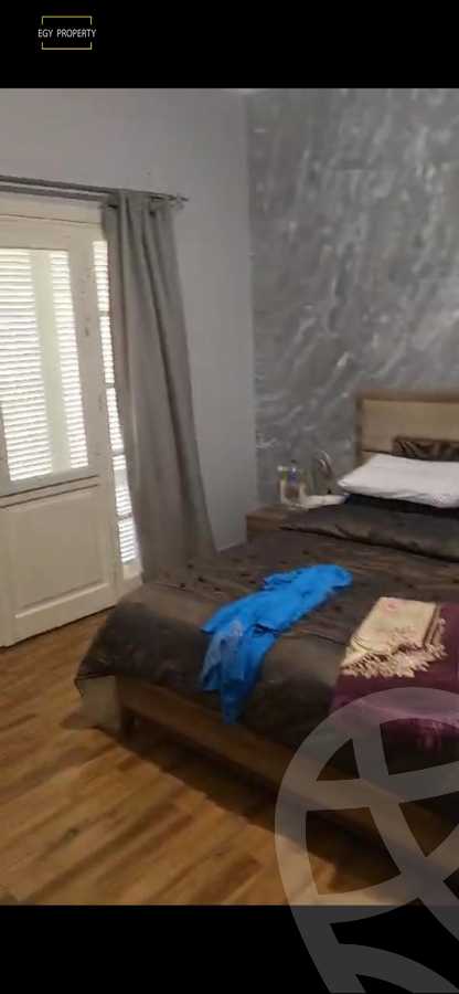 https://aqarmap.com.eg/en/listing/5470904-for-sale-cairo-el-sheikh-zayed-city-compounds-el-khamayel
