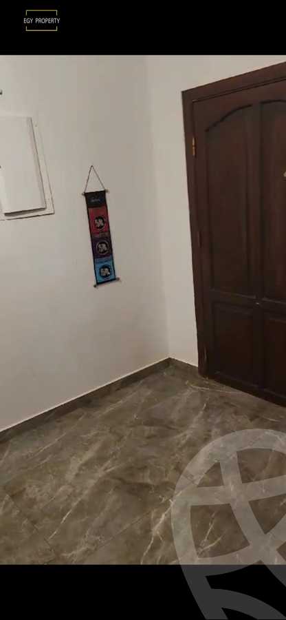 https://aqarmap.com.eg/en/listing/5470904-for-sale-cairo-el-sheikh-zayed-city-compounds-el-khamayel