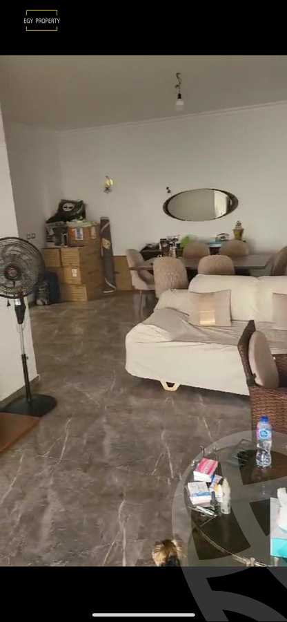 https://aqarmap.com.eg/en/listing/5470904-for-sale-cairo-el-sheikh-zayed-city-compounds-el-khamayel