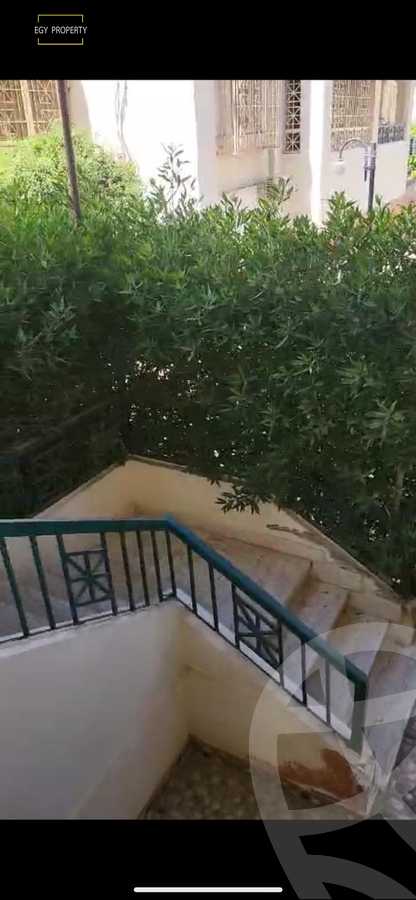 https://aqarmap.com.eg/en/listing/5470904-for-sale-cairo-el-sheikh-zayed-city-compounds-el-khamayel