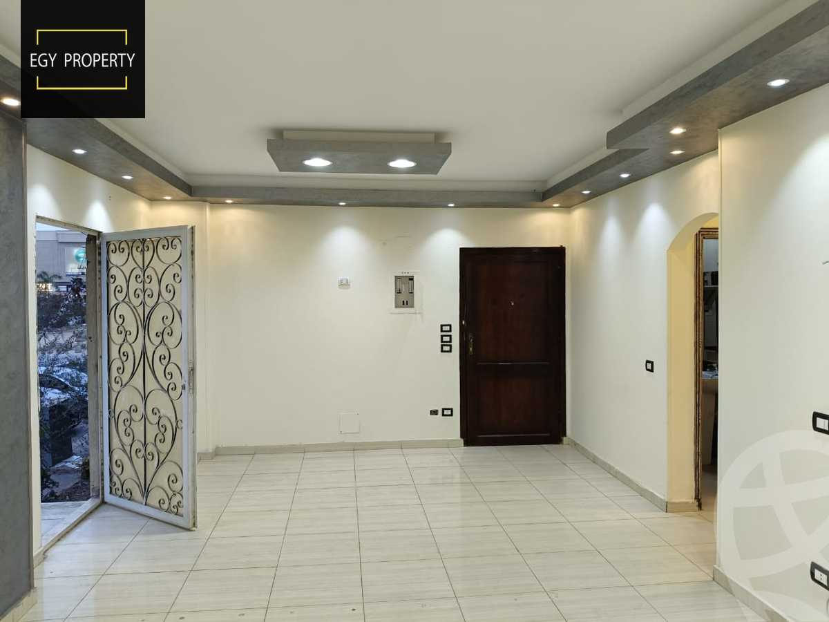 https://aqarmap.com.eg/en/listing/5470946-for-sale-cairo-6th-of-october-el-ahyaa-neighborhood-1st