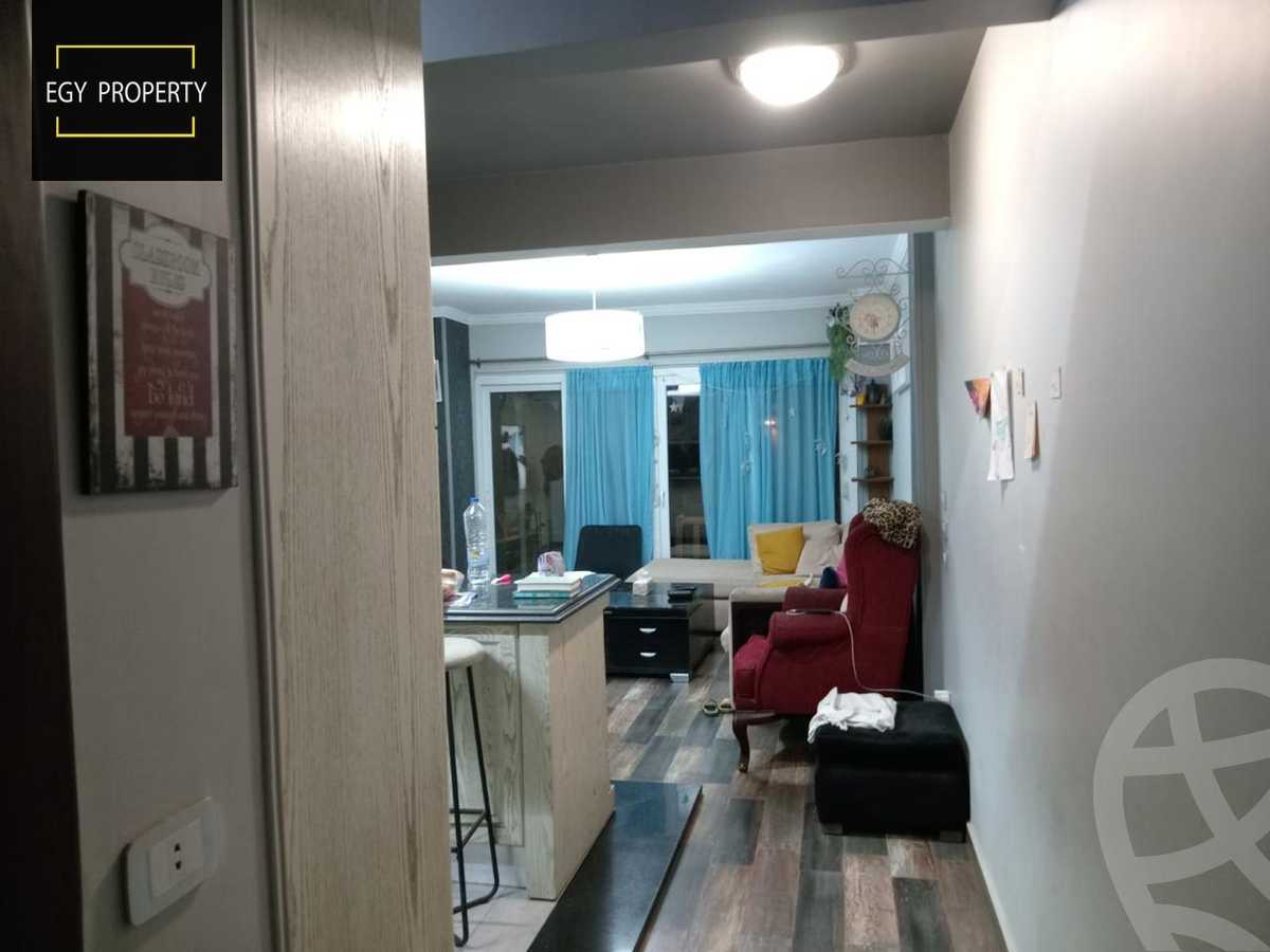 https://aqarmap.com.eg/en/listing/5471050-for-sale-cairo-6th-of-october-el-ahyaa-neighborhood-4th