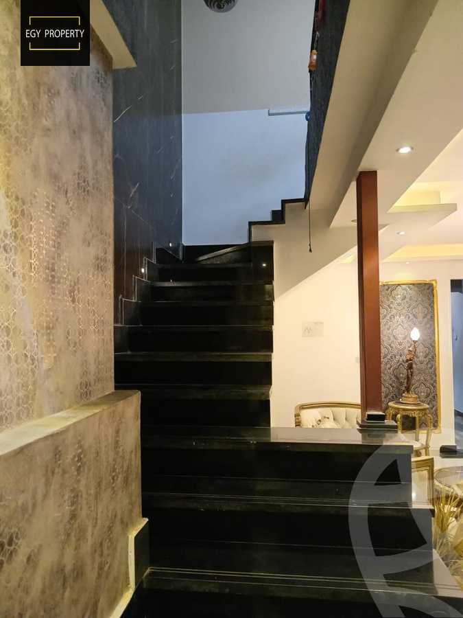 https://aqarmap.com.eg/en/listing/5471050-for-sale-cairo-6th-of-october-el-ahyaa-neighborhood-4th