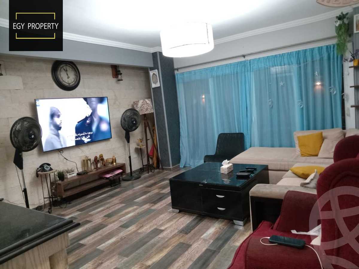 https://aqarmap.com.eg/en/listing/5471050-for-sale-cairo-6th-of-october-el-ahyaa-neighborhood-4th