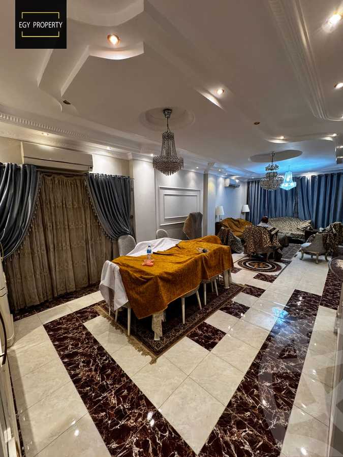 https://aqarmap.com.eg/ar/listing/5471073-for-sale-cairo-6th-of-october-el-ahyaa-neighborhood-3rd-al-hay-al-thalith-st