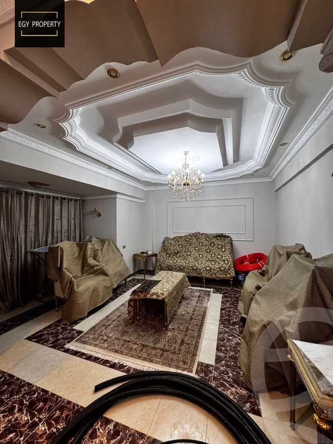 https://aqarmap.com.eg/ar/listing/5471073-for-sale-cairo-6th-of-october-el-ahyaa-neighborhood-3rd-al-hay-al-thalith-st