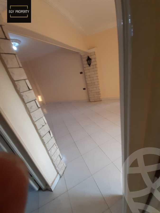 https://aqarmap.com.eg/en/listing/5484717-for-sale-cairo-6th-of-october-el-ahyaa-neighborhood-10th