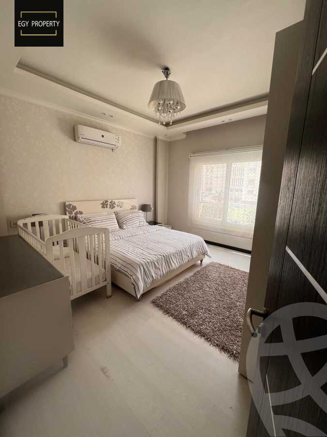 https://aqarmap.com.eg/en/listing/5484906-for-sale-cairo-el-sheikh-zayed-city-compounds-el-khamayel