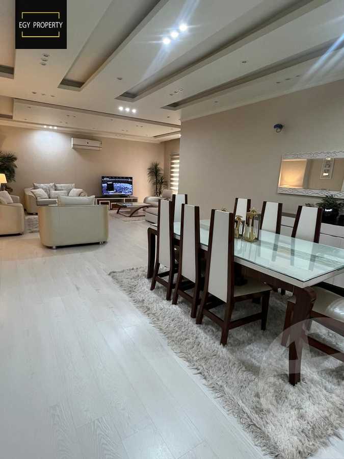 https://aqarmap.com.eg/en/listing/5484906-for-sale-cairo-el-sheikh-zayed-city-compounds-el-khamayel