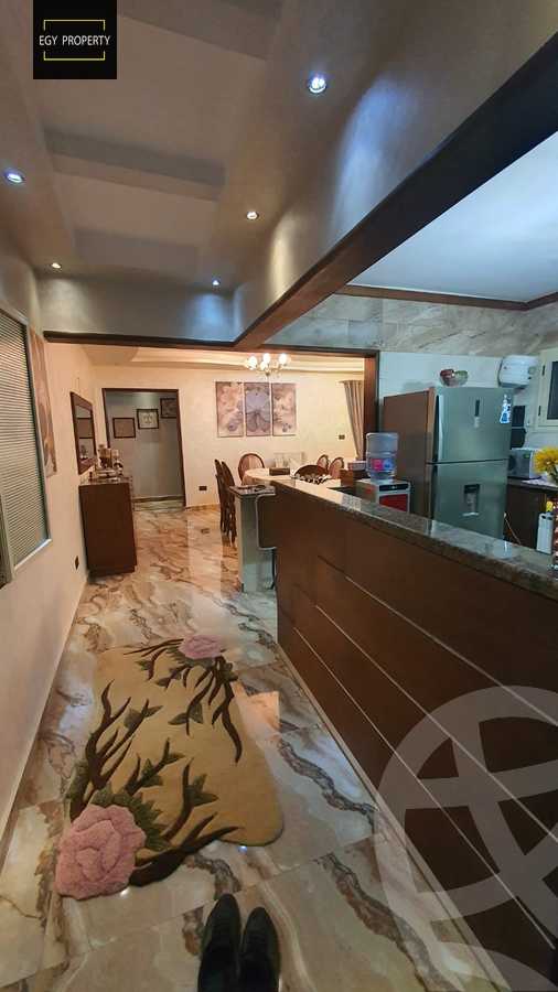 https://aqarmap.com.eg/en/listing/5485063-for-sale-cairo-6th-of-october-el-ahyaa-neighborhood-4th-school-st