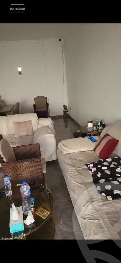 https://aqarmap.com.eg/en/listing/5494648-for-sale-cairo-el-sheikh-zayed-city-compounds-el-khamayel