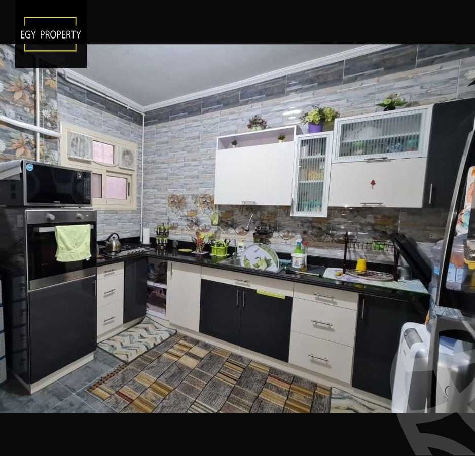 https://aqarmap.com.eg/en/listing/5495211-for-sale-cairo-6th-of-october-el-ahyaa-neighborhood-4th-school-st