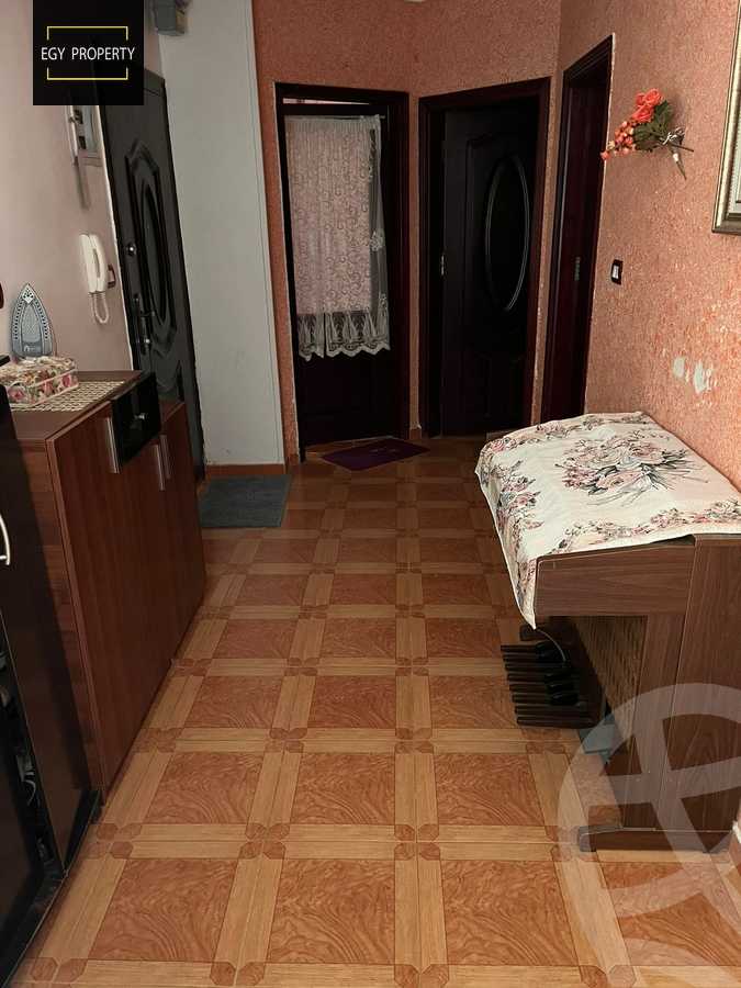 https://aqarmap.com.eg/en/listing/5495211-for-sale-cairo-6th-of-october-el-ahyaa-neighborhood-4th-school-st