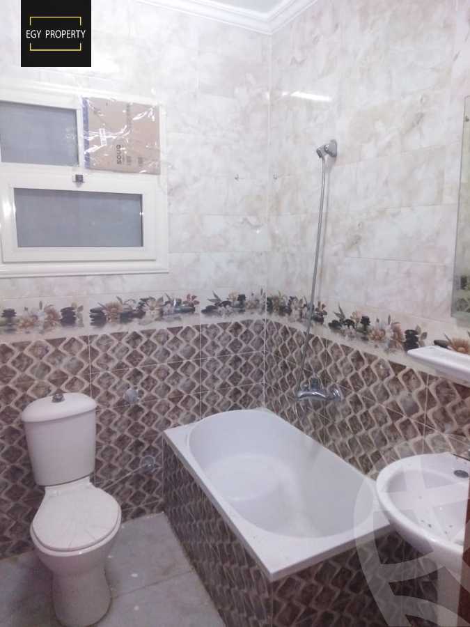 https://aqarmap.com.eg/en/listing/5495302-for-sale-cairo-6th-of-october-el-tawsaat-el-shamalya-hy-2000-qt