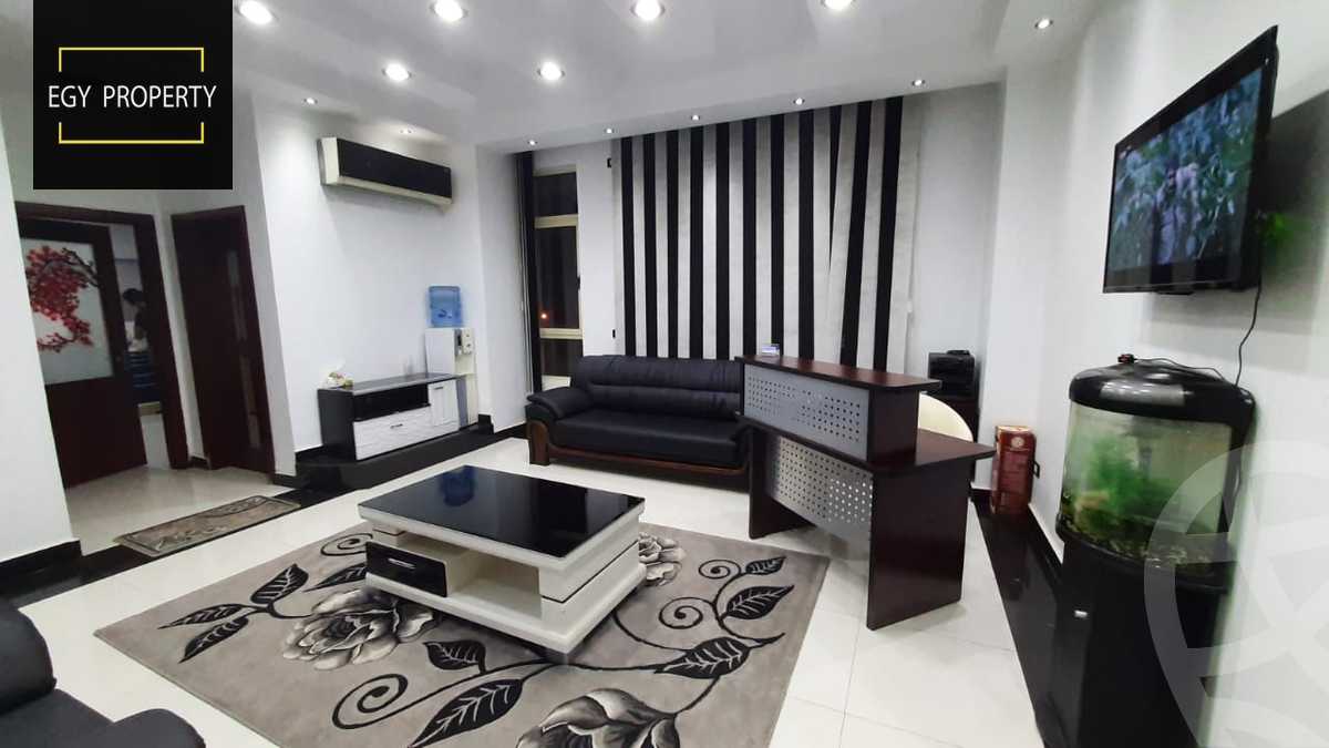 https://aqarmap.com.eg/en/listing/5520368-for-sale-cairo-el-sheikh-zayed-city-compounds-continental-gardens